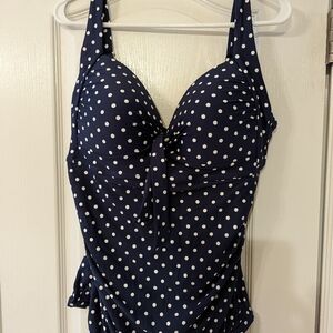 Women's size 16 NEW swimsuit top